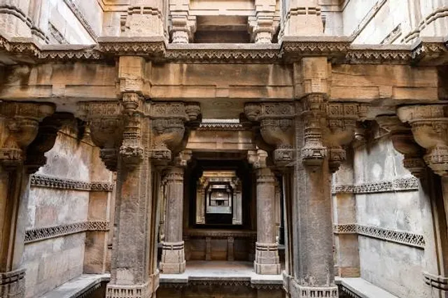 Hazrat Bai Harir Vav (Stepwell)