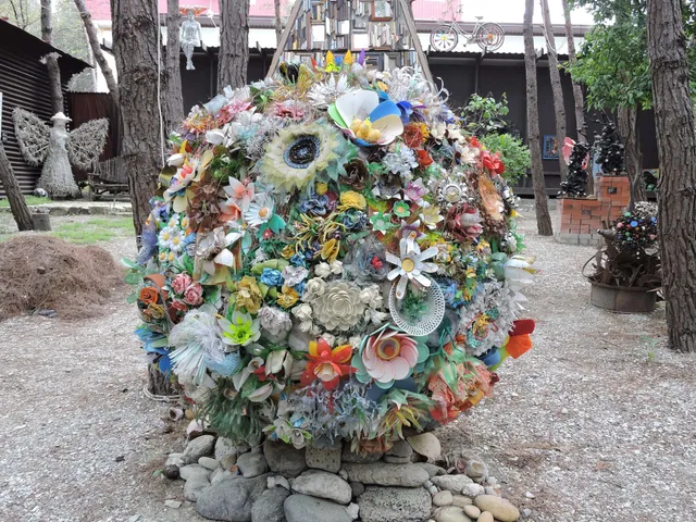 Galereya "Belaya Loshad'"