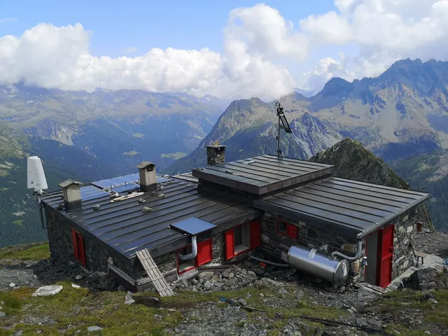 Del Grande Camerini Refuge Lodge