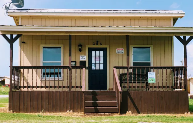 Charlotte's Country Inn