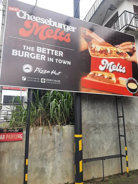 Pizza Hut - Peradeniya