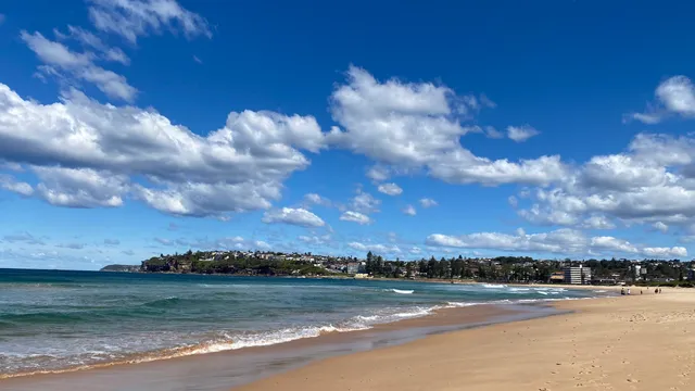 Dee Why Beach