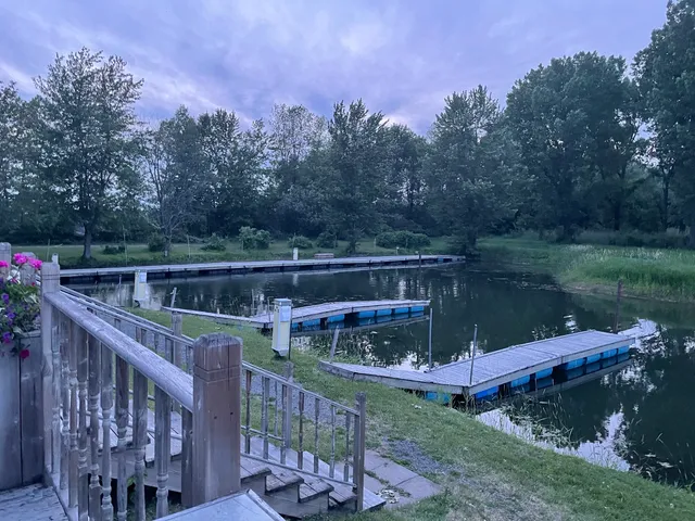 Refuge de l’île-port de plaisance