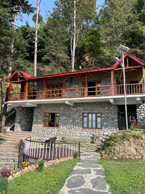 Mandeva wooden castle