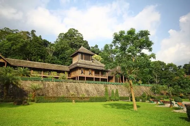 Rattana Rangsan Palace