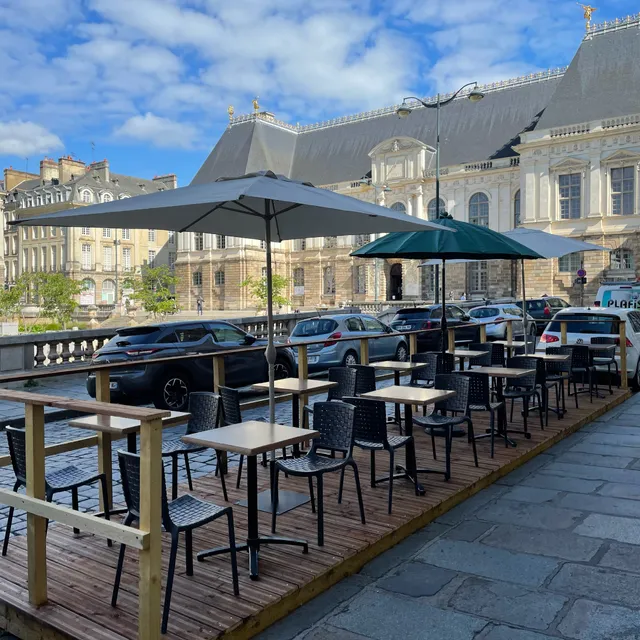 O'Connell's Irish Pub