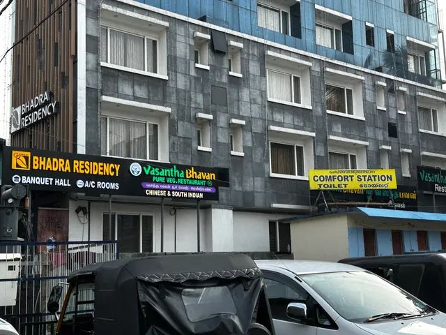 Vasantha Bhavan Veg Restaurant