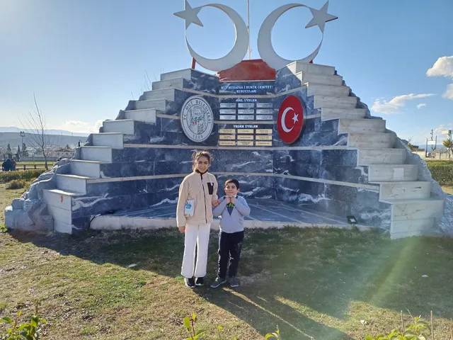 Musa Eroğlu Sevgi Parkı