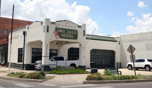 Three Valley Museum