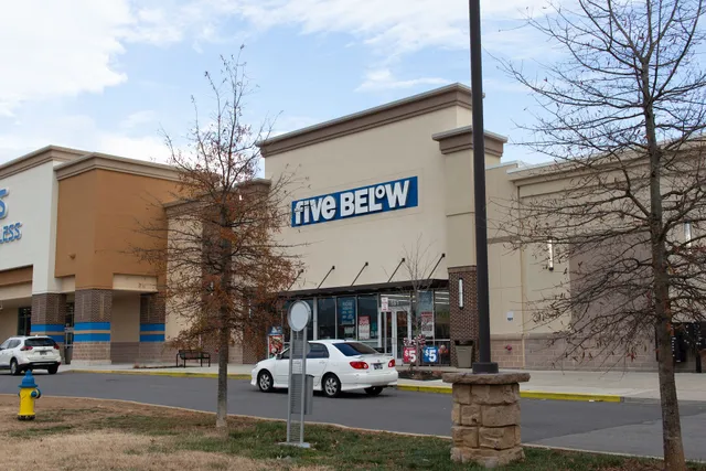 Five Below
