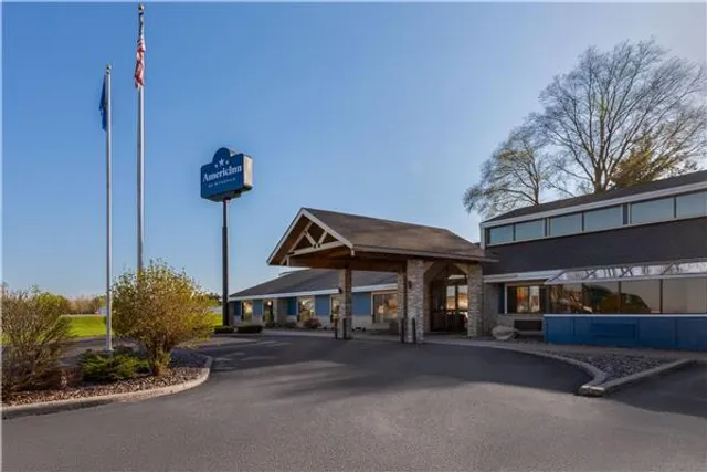 AmericInn by Wyndham Chippewa Falls