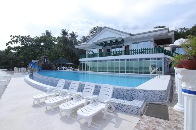 La CorBel Beach resort