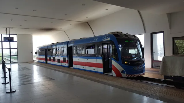 Estación Forum(SDE) - Tren Al Desarrollo