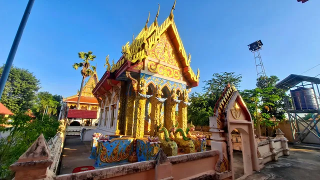 Wat Daowadueng Kaedam