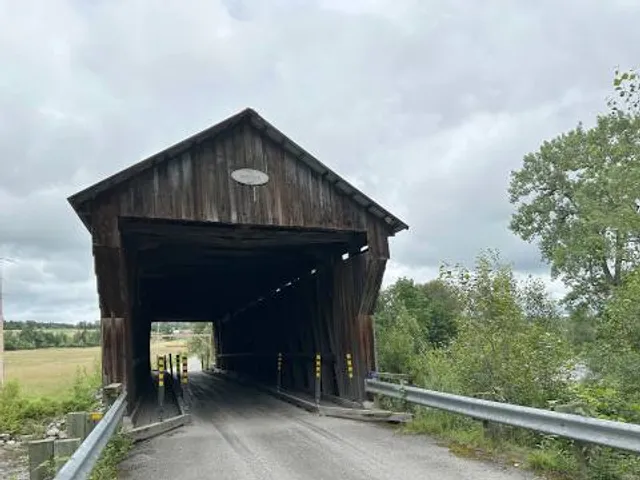 McDermott Covered Bridge (1886)