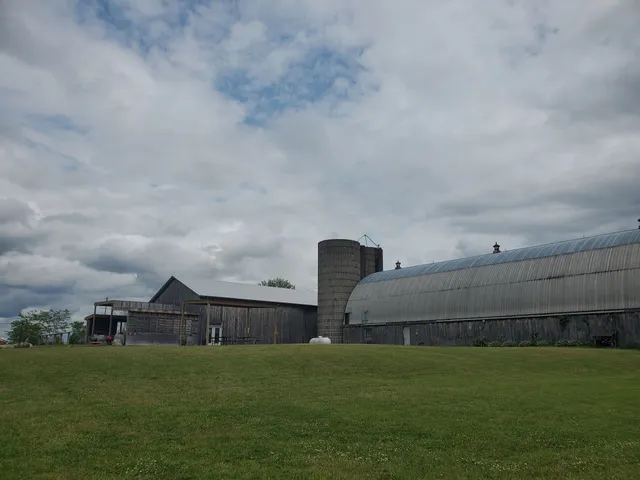 Hinterland Wine Company