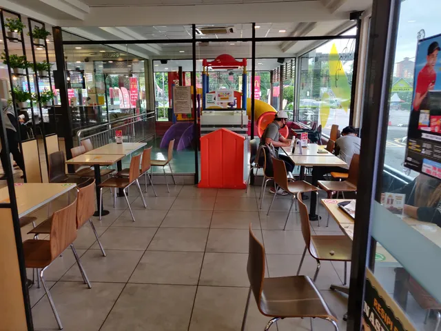 McDonald's Taman Buaya DT