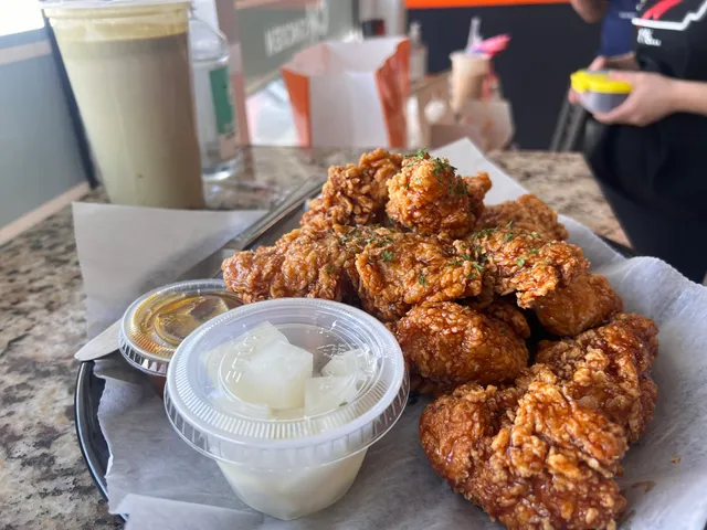 CM Chicken NMB (Choong Man Chicken) 충만치킨