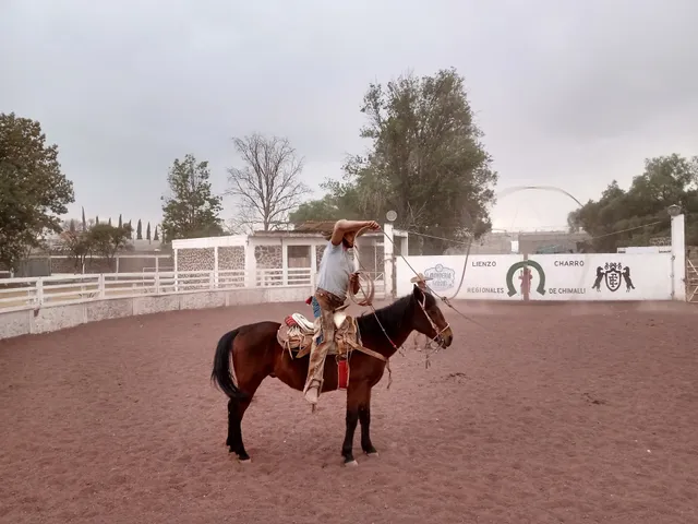 Lienzo Charro regionales de chimalli