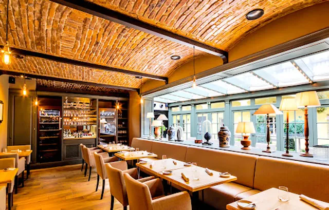 Grand Cru Restaurant