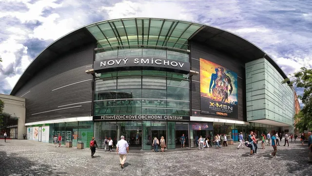 Little Tom apartments