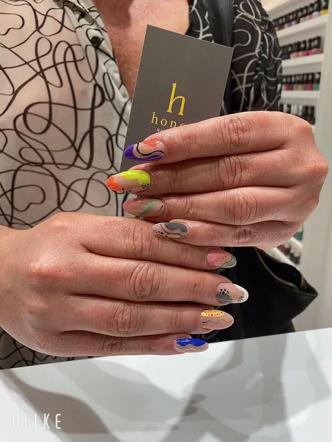 Honey Nail Salon