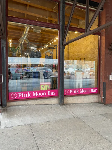 Pink Moon Bay Boutique