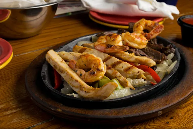 La Hacienda Tex-Mex Grill (OVERTON)