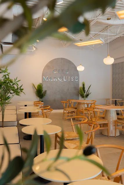 Cafe Marquise
