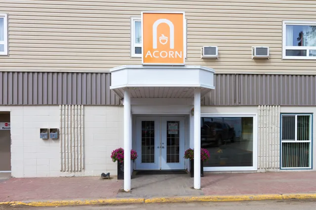 Acorn Motel