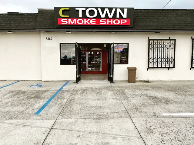 C Town Smoke Shop