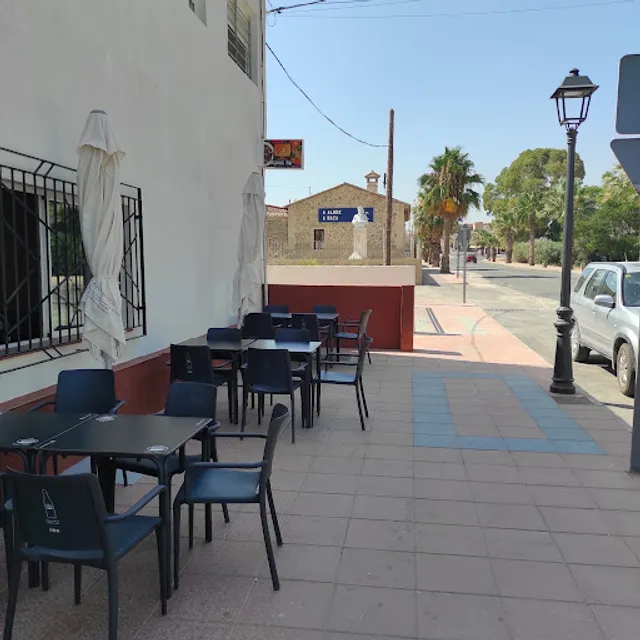 Karma Bara Restaurante Indio