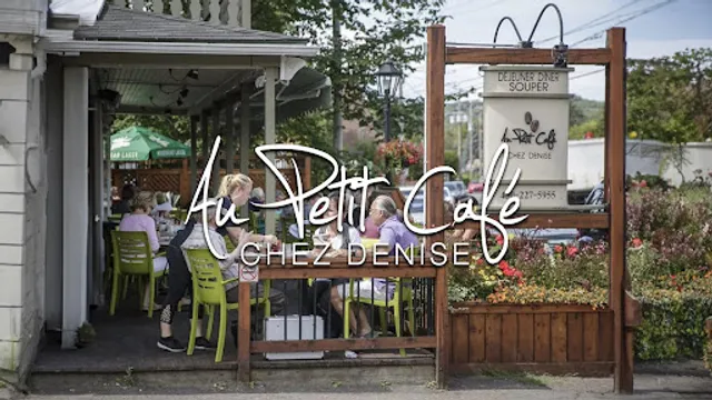 Au Petit Café Chez Denise | Déjeuner, Brunch & Diner familial à Saint-Sauveur