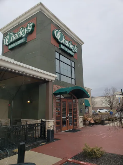 O'Charley's Restaurant & Bar
