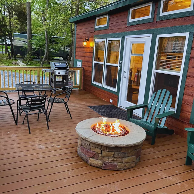 Harrisonburg / Shenandoah Valley KOA Holiday