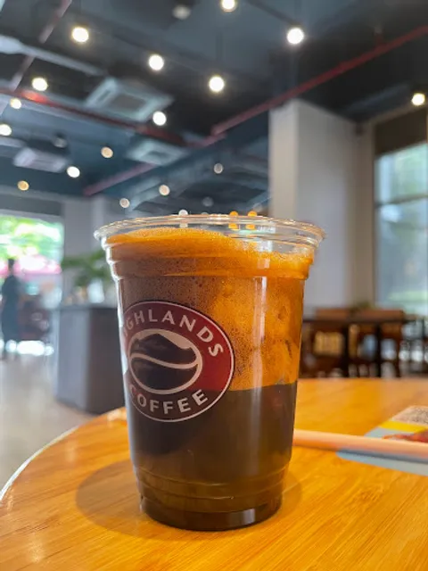Highland Coffee at Saigon Royal Tower