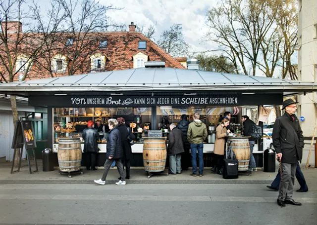 MARTIN AUER - Bread kitchen