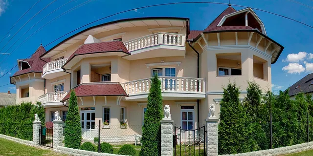 Hegyi Villa