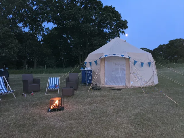 Setts Wood Camping and Glamping