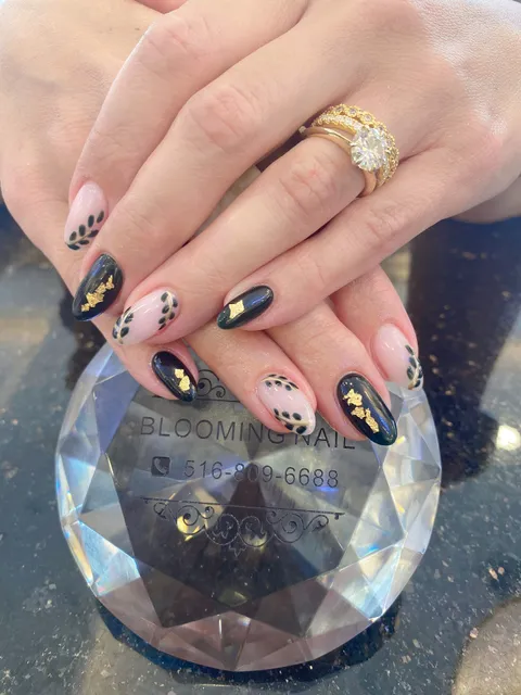 Blooming Nails & Spa