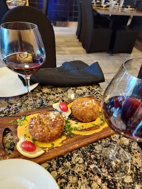 Fromage Wine Bar and Restaurant