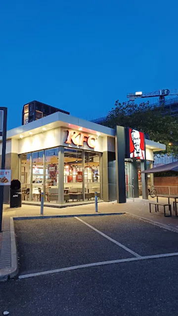 KFC Reading - Forbury Retail Park