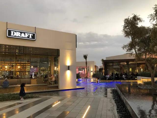 Roshn Front - Shopping Area