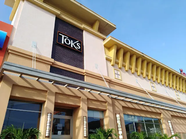 Toks [Plaza Las Américas]