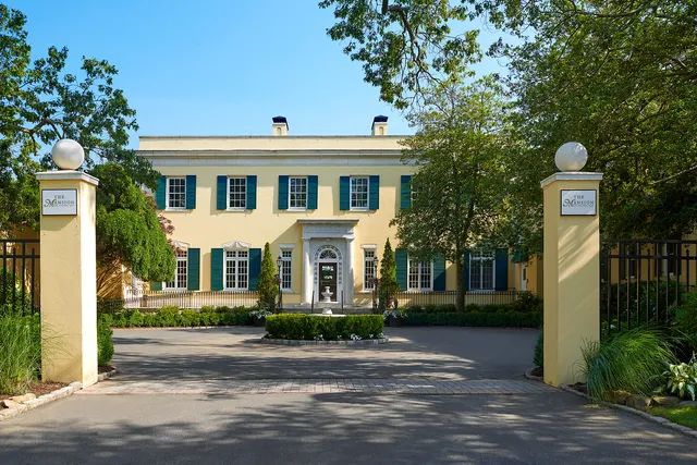 The Mansion at Oyster Bay