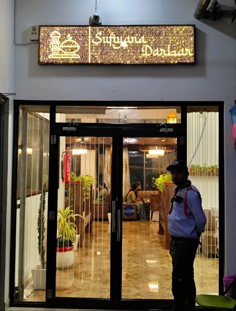 Sufiyana Darbar Restaurant & Banquet