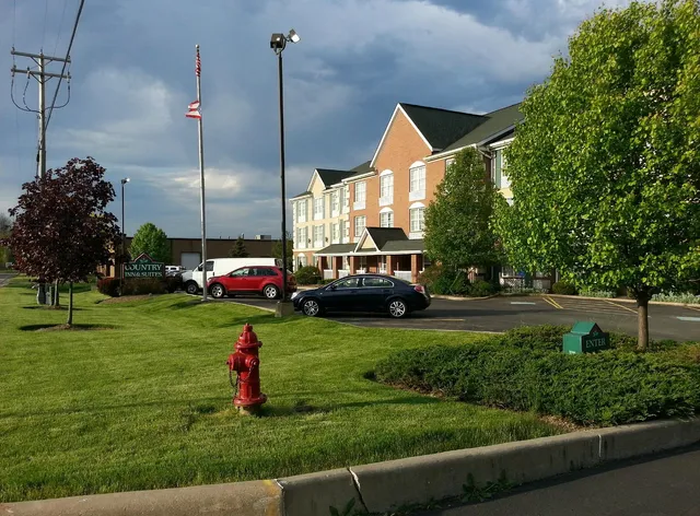 Country Inn & Suites by Radisson, Macedonia - Northfield