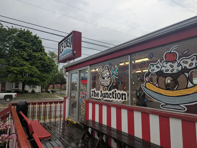 Ice Cream Junction