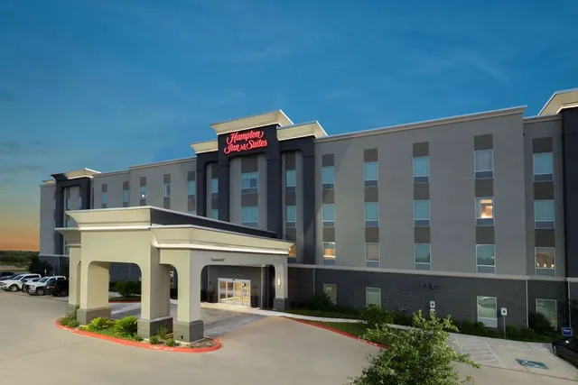 Hampton Inn & Suites San Antonio Brooks City Base