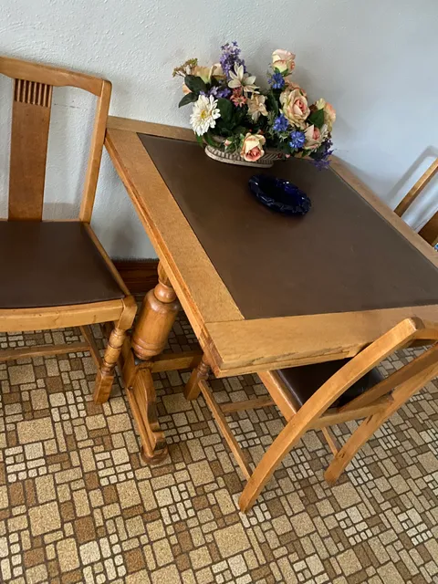 Estate Sales By Tangerine Zebra